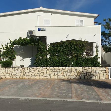 Apartamento Oaza Ražanac Exterior foto
