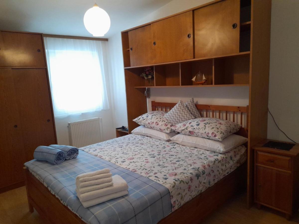 Apartamento Oaza Ražanac Exterior foto
